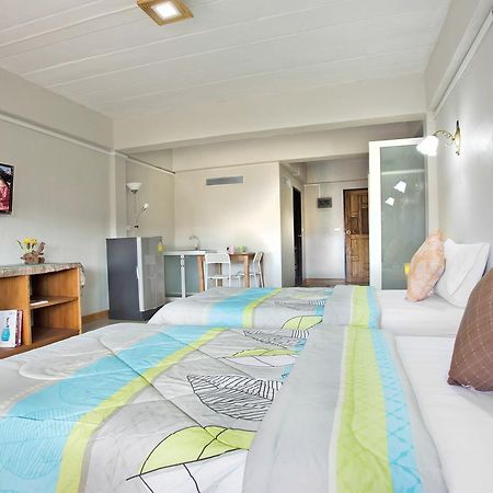 Baan Bangrak Residence Транг Екстериор снимка