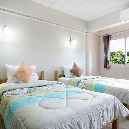 Baan Bangrak Residence Транг Екстериор снимка
